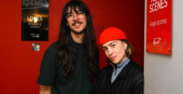 photo  angers, le chabada, 17 mars 2025. hugo séchet et louise duiguou photographiés en mars dernier au chabada à angers, peu après la sortie de leur premier album « cœur au diable »  &copy;  . laurent combet 