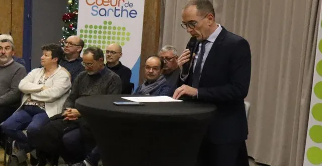 photo  le président de la communauté de communes maine cœur de sarthe, david chollet, détaille les nombreuses actions réalisées durant l’année.  &copy;  le maine libre 
