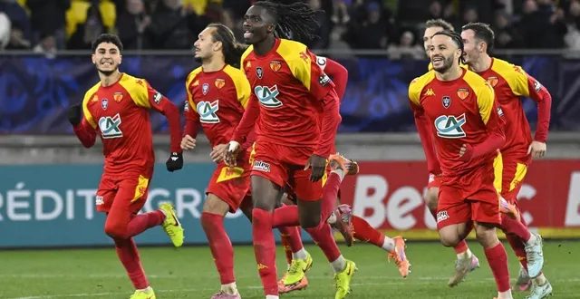 photo  la joie des manceaux après la séance de tirs au but qui a une nouvelle fois tourné à leur avantage.  &copy;  vincent michel / ouest-france 