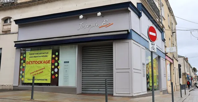 photo  la boutique joseph r, à l’angle de la rue carnot et de la rue michel-vielle, à sablé-sur-sarthe, va connaître une nouvelle vie à partir de mars 2026.  &copy;  ouest-france 
