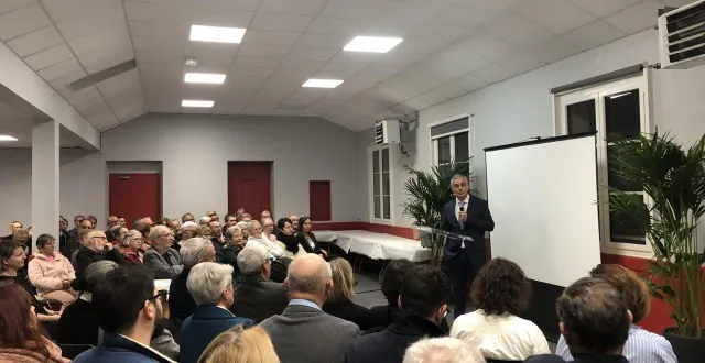 photo  daniel chevalier, maire de juigné-sur-sarthe, a présenté ses vœux, samedi 10 janvier 2026, devant une centaine d’habitants.  &copy;  ouest-france 