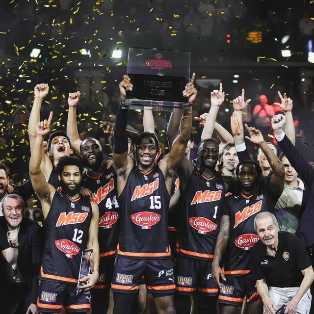 photo en février 2025, le msb remportait la leaders cup, premier trophée pour le club depuis 2018.  ©  lnb