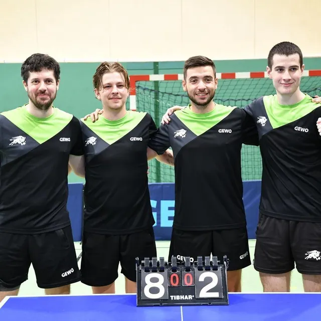 photo le pongiste professionnel damien provost (à gauche) est en train de réussir son pari avec le club de vibraye.  ©  archives le maine libre