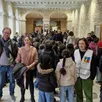 photo  le personnel de l’école élémentaire, les parents, les élèves et les représentants syndicaux avaient investi le hall de l’hôtel de ville lundi pour demander la réparation du chauffage. 