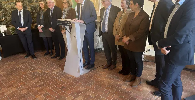 photo  les vœux de dominique le mèner aux médias du département ce mardi 13 janvier 2026 à l’abbaye de l’epau.  &copy;  le maine libre 