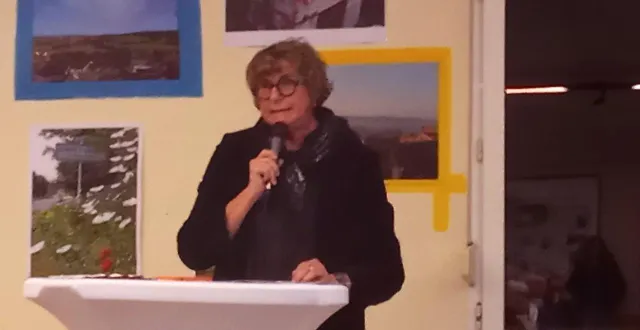 photo  anne-sophie lemée, maire de condé-sur-sarthe, lors de la présentation de ses vœux aux condéens.  &copy;  ouest-france 