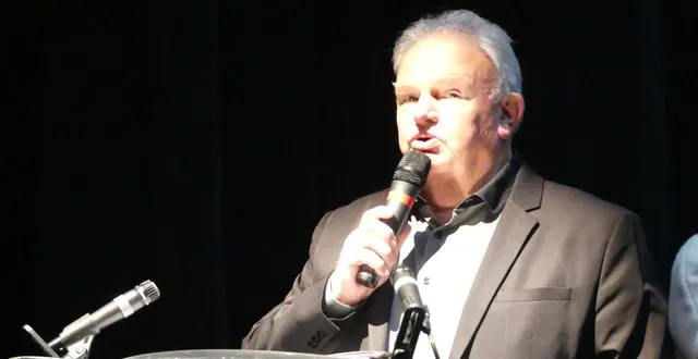 photo  dominique flament, maire de vibraye.  &copy;  le maine libre 