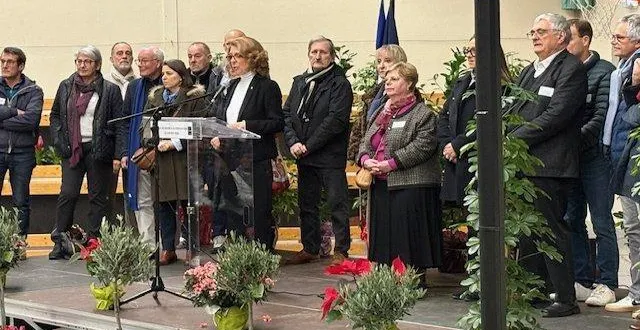 photo  véronique maillet a profité de la cérémonie des vœux aux habitants pour annoncer le projet lauréat du budget participatif.  &copy;  co 