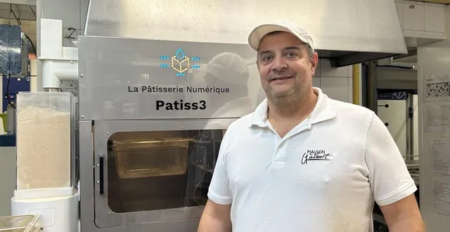 photo  depuis novembre 2025 à la flèche (sarthe), jérôme guibert utilise une imprimante 3d pour réaliser des formes originales de pâtisseries.  &copy;  ouest france 
