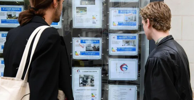 photo  les investisseurs potentiels ont intérêt à se pencher sur les annonces, au regard du contexte du marché de l’immobilier.  &copy;  archives co - josselin clair 