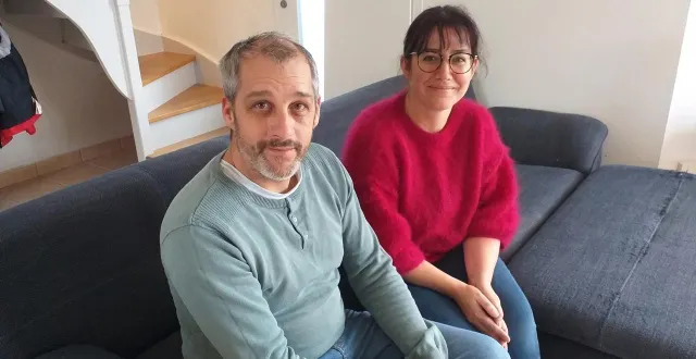 photo  julien et jeanne mairand, les parents d’adèle, souhaitent sensibiliser le grand public au syndrome de phelan-mcdermid et accompagner les aidants. pour cela, ils organisent un cin’échange samedi 17 janvier 2026, à 16 h, à l’issue de la projection du film de joséphine japy, « qui brille au combat », au cinéma ti hanok d’auray (morbihan)  &copy;  . ouest-france 