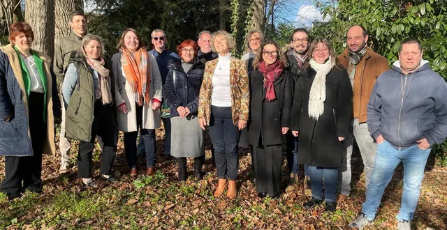 photo  pascale glotin conduit la liste « l’essentiel, c’est vous » aux municipales des 15 et 22 mars 2026, à clermont-créans.  &copy;  le maine libre – louis gohin 