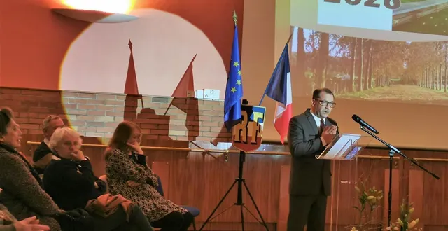 photo  le maire sébastien gouhier l’a annoncé : il n’y aura pas d’augmentation des impôts cette année.   &copy;  le maine libre 