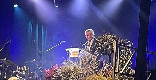 photo  michel delphin, maire délégué de doué-la-fontaine, a présenté ses vœux mardi.  &copy;  co 