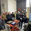photo une soixantaine de personnes ont participé à la vente aux enchères du matériel du garage de bretagne.