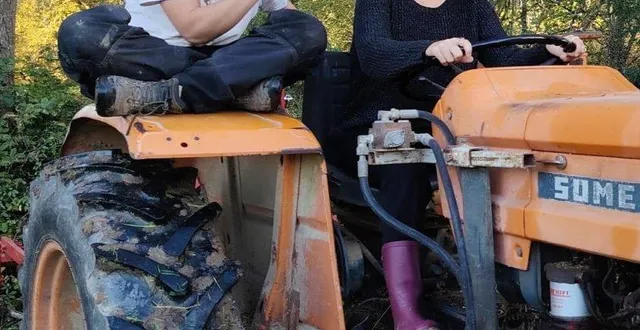 photo  noémie sorin, maraîchère, qui intervient dans la lecture du 25 janvier pour expliquer ses gestes techniques au travail.  &copy;  anne claire joubard 