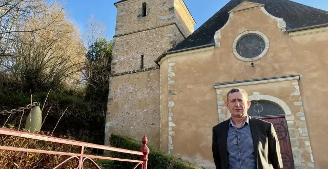 photo  bruno cepré annonce sa candidature à la mairie.  &copy;  le maine libre 