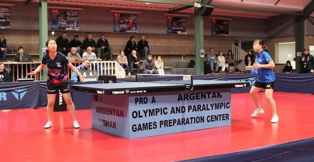 photo  lisa zhao (n112) a affronté yangzi liu (as n2) pour lancer la rencontre  &copy;  ouest-france 