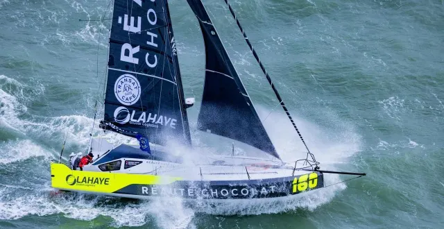 photo  lomano takasi devrait participer à la route du rhum à bord de son class40 réauté chocolat.  &copy;  lomano takasi 