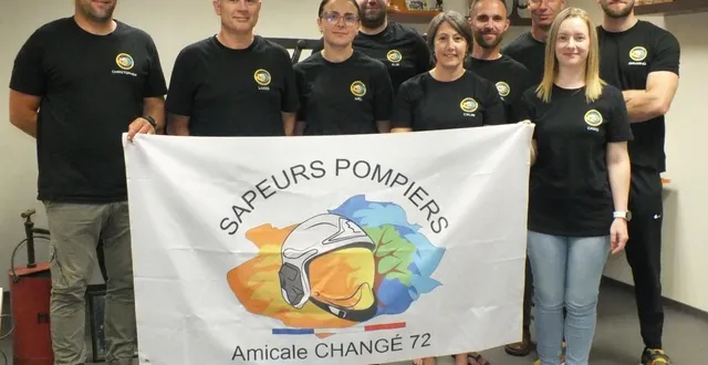 photo  le bureau de l’amicale des sapeurs-pompiers de changé dans la dernière ligne droite pour l’organisation du cross départemental.  &copy;  le maine libre 