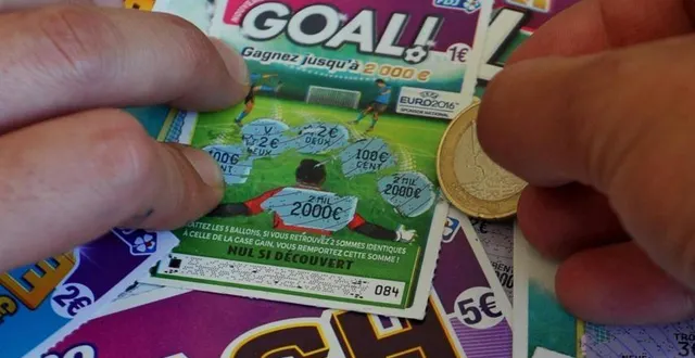 photo  les jeux de grattage font parfois des heureux, comme ce mercredi 14 janvier 2026, à niort.  &copy;  illustration le maine libre 