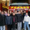 photo au sein de la caserne des sapeurs-pompiers de loué, les élèves de 6e du collège saint-michel ont vécu une visite inoubliable.