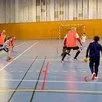 photo voilà 40 ans que le tournoi de football en salle de mayet existe. il connaît toujours un large succès.