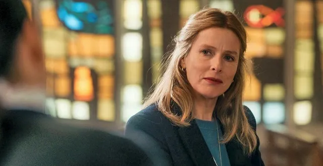 photo  karin viard sera absente du festival premiers plans à angers… mais pas tout à fait.  &copy;  (2021) move movie – terence films – orange studio 