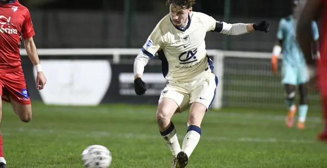 photo  antoine lepeltier, ici contre dives cabourg.  &copy;  archives gérard piwtorak 