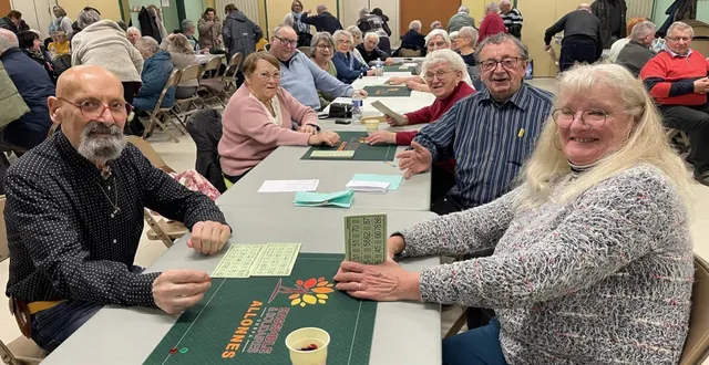 photo  les rendez-vous jeux incontournable du lundi pour les retraités allonnais.  &copy;  le maine libre 