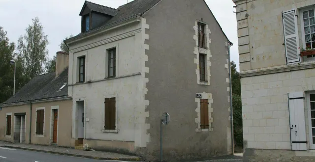 photo  c’est au premier étage de ce bâtiment que le drame a eu lieu.  &copy;  archives ouest-france 
