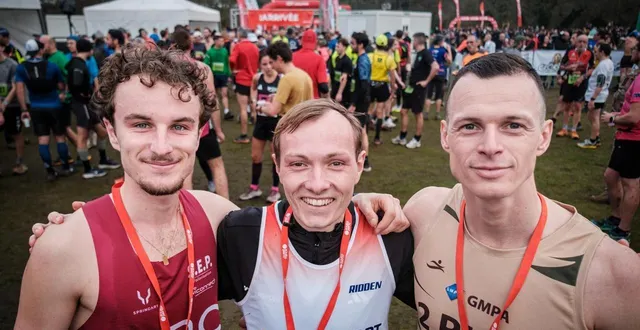 photo  de gauche à droite léandre fleury (2eme) stéphane cordier (1er) et jean-loup bellot (3ème).  &copy;  simon torlotin / ouest-france 