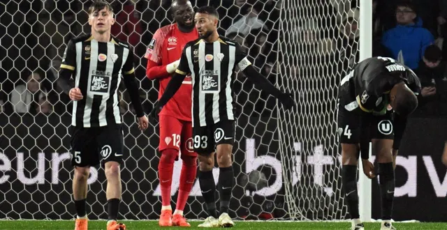 photo  les angevins vont vite devoir apprendre la vie sans abdelli et chérif.  &copy;  jérôme fouquet/ouest-france 