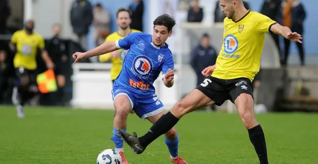 photo  les chauraisiens ont profité des maladresses des bressuirais pour s’imposer.  &copy;  co – christophe bernard 