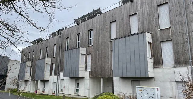 photo  l’une des trois résidences sans chauffage depuis octobre, au 29, rue andré-michaux à montreuil-juigné.  &copy;  co 