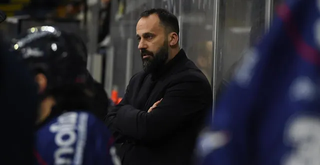 photo  jonathan paredes sur le banc des ducs d’angers à la mototrpoint arena de nottingham, théâtre de la continental cup.  &copy;  adam gouldson 