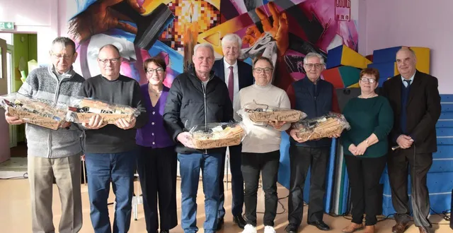 photo  des bénévoles qui font partie des acteurs de la vie locale  &copy;  le maine libre 