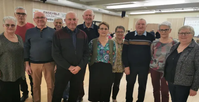 photo  francine pineau (au centre) première femme présidente de l’unrpa, se dit satisfaite de ces premiers mois à la tête de l’association  &copy;  le maine libre. 