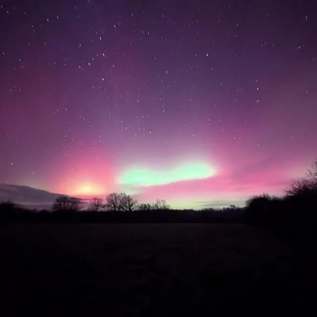 photo des couleurs inhabituelles dans le ciel de maine-et-loire.  ©  document remis