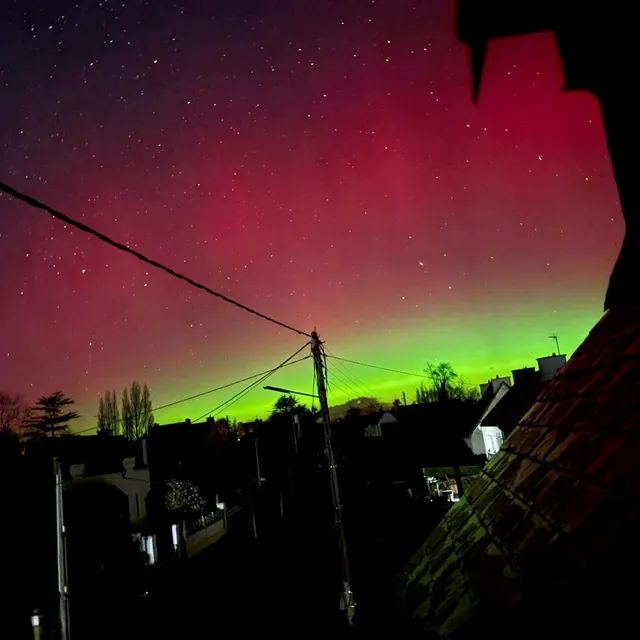 photo magnifique aurore boréale à lanmeur.  ©  sandrine froment