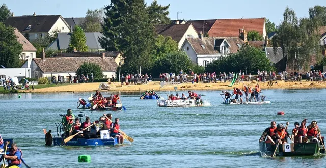 photo  édition 2024 des chéronneries sur le plan d’eau de tuffé.  &copy;  archives le maine libre 