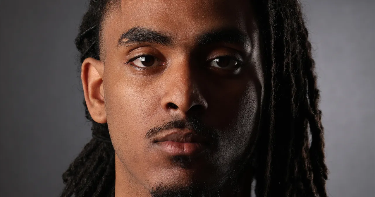 photo musique. tvrzan : « je veux laisser une empreinte, pas juste être connu » &copy; mathéo leroy