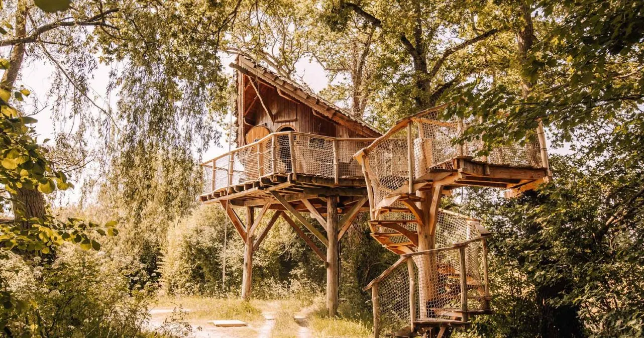 photo la chouette cabane pour un week-end totalement perché en mayenne &copy; la chouette cabane