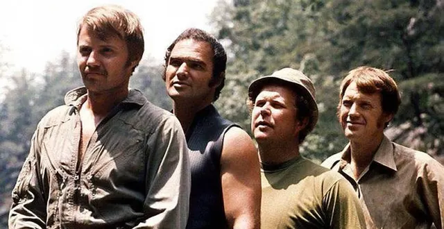 photo  john voight, burt reynolds, ned beatty et ronny cox, sont les quatre acteurs principaux du film « délivrance » nommé aux oscars en 1973 dans trois catégories : meilleur film, meilleur réalisateur et meilleur montage.  &copy;  ©warner bros 
