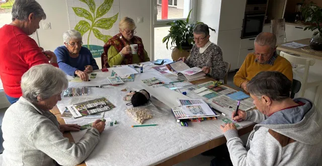 photo  portée par l’association gurekin, une maison partagée pour seniors a vu le jour à urt (pyrénées-atlantiques) en décembre 2024 après plus de deux ans de concertation avec les futurs résidents, en quête d’autonomie et de lien social.  &copy;  annabelle pachon 