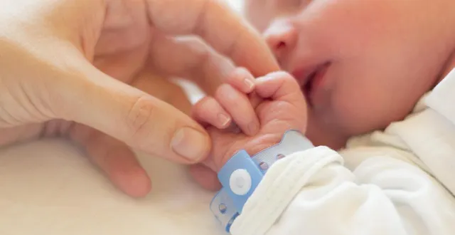 photo  la décision de la direction du pôle santé sarthe et loir de créer un centre périnatal de proximité pourrait mettre un terme à un espoir de reprise des accouchements dans l’établissement du sud sarthe.  &copy;  getty images/istockphoto 
