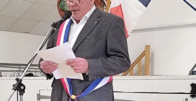 photo  franck gaultier, maire, a adressé ses vœux à la population.  &copy;  ouest-france 