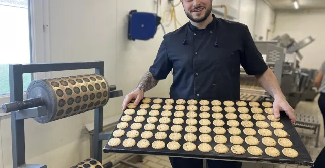 photo  christopher barbier, dans les coulisses de la sablésienne, en janvier 2026.  &copy;  le maine libre 