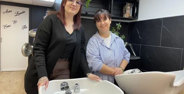 photo  la ferté-bernard, mardi 20 janvier 2026. émeline et floriane s’apprêtent à ouvrir leur salon de coiffure aura lunaire.  &copy;  le maine libre 