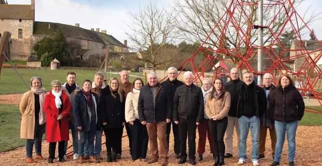 photo  nouvel élan bouloire 2026 de la tête de liste yves daguenet.  &copy;  ouest-france 